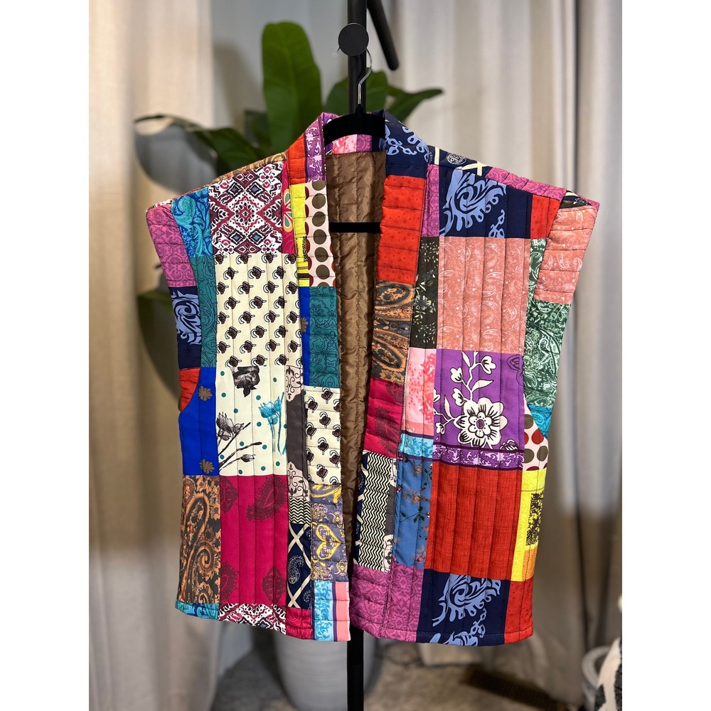 Womens Multi Color Quilted Patchwork Vest Bohemian Sleeveless Open Front Medium
